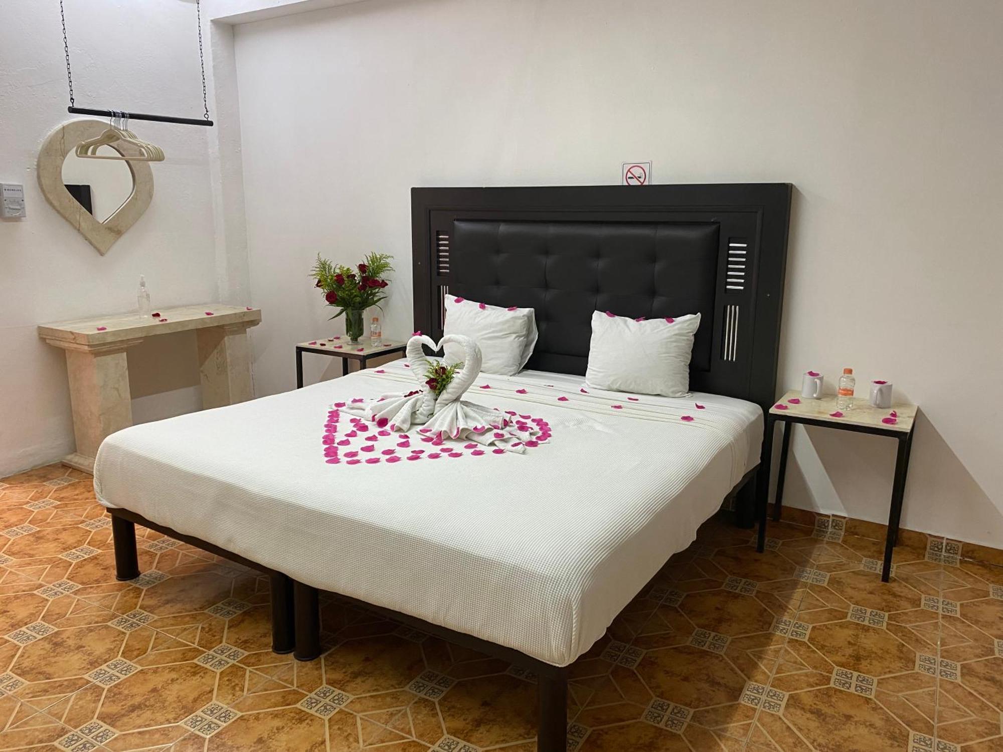 Hotel La Catedral Mérida Dış mekan fotoğraf
